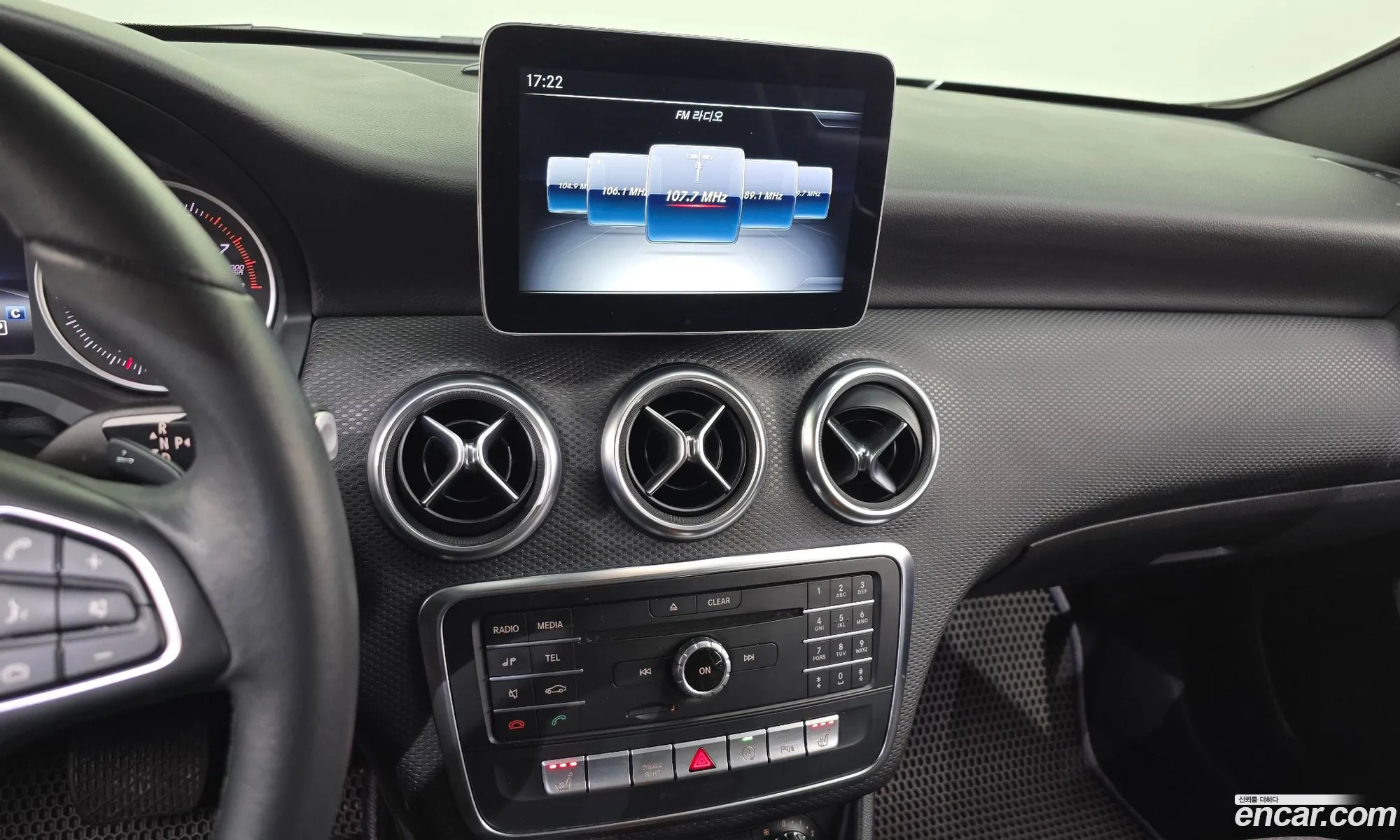 Mercedes-Benz A-Class W176 2018 — 14