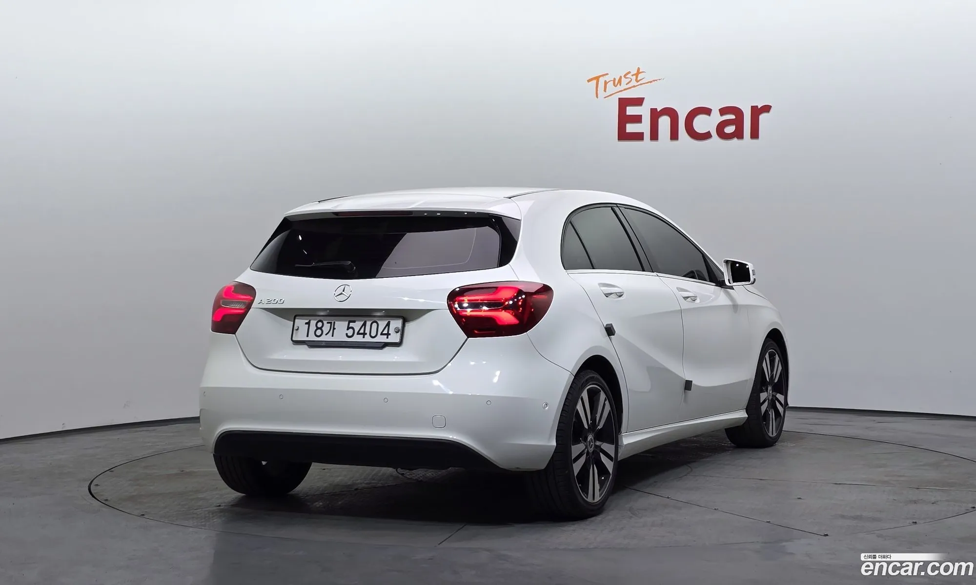 Mercedes-Benz A-Class W176 2018 — 19