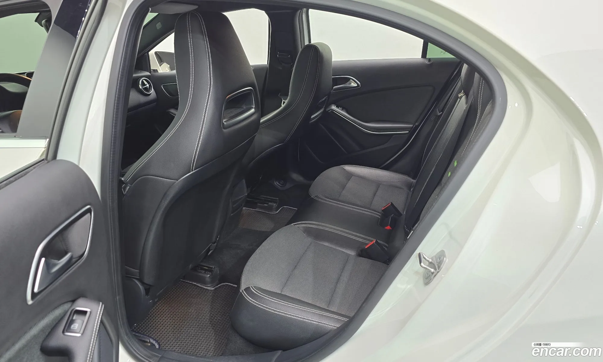 Mercedes-Benz A-Class W176 2018 — 5