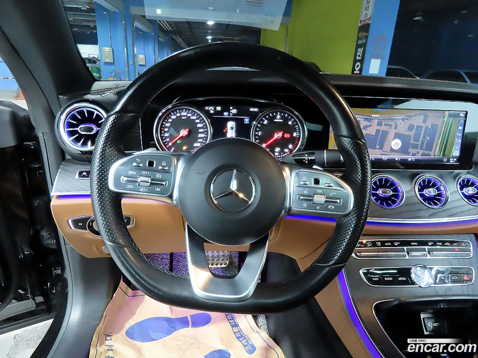Mercedes-Benz E-Class W213 2018 — 12