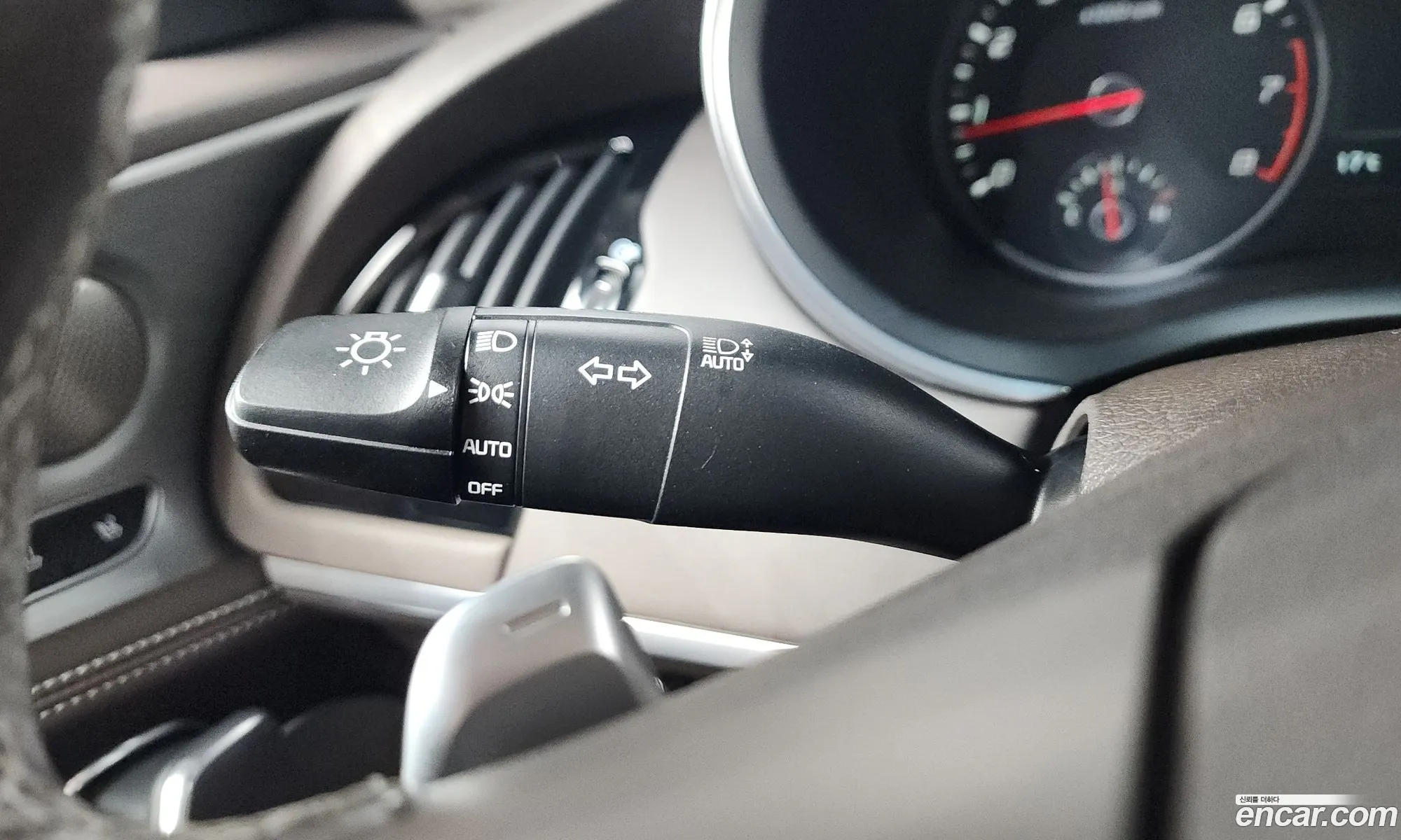 Kia Stinger Meister 2020 — 26