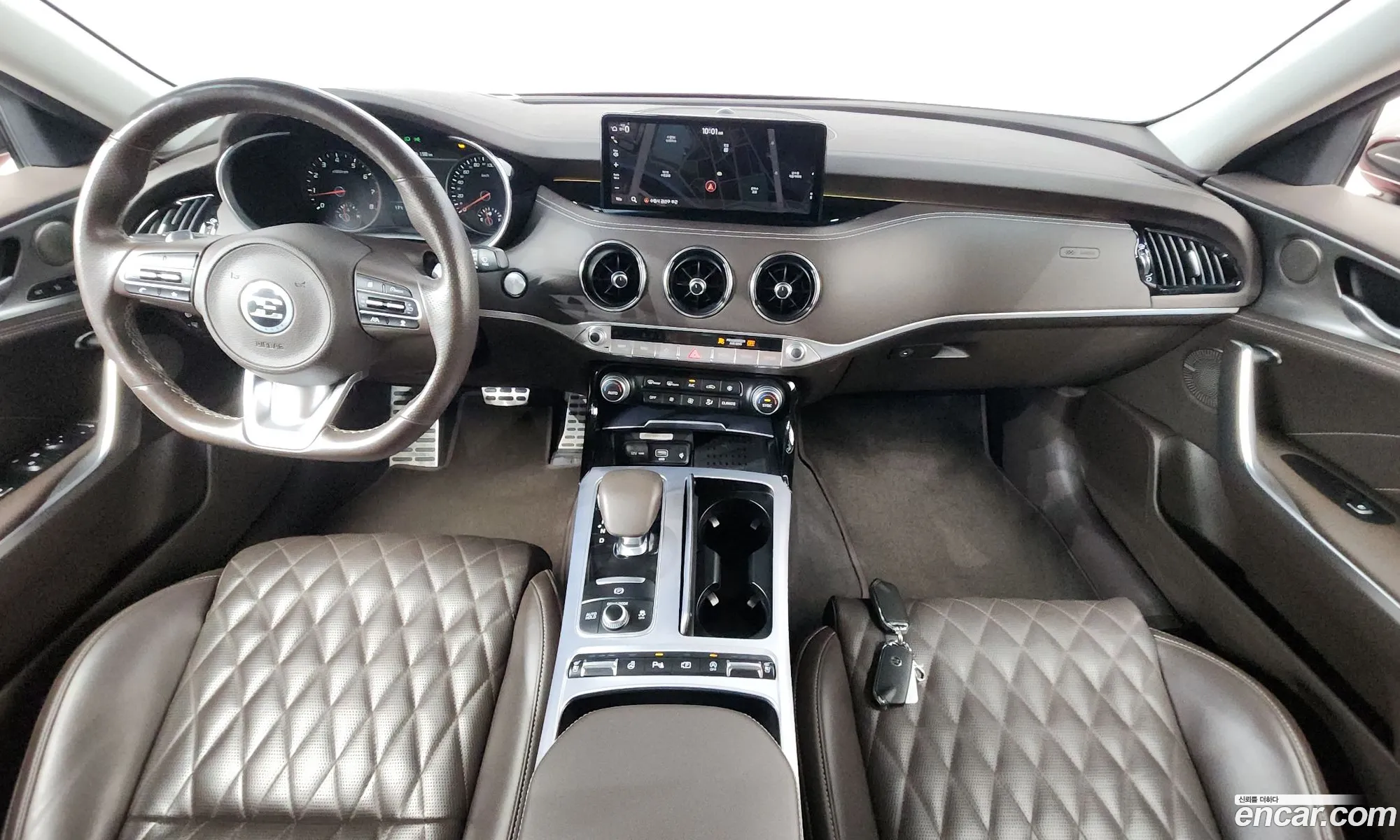 Kia Stinger Meister 2020 — 41