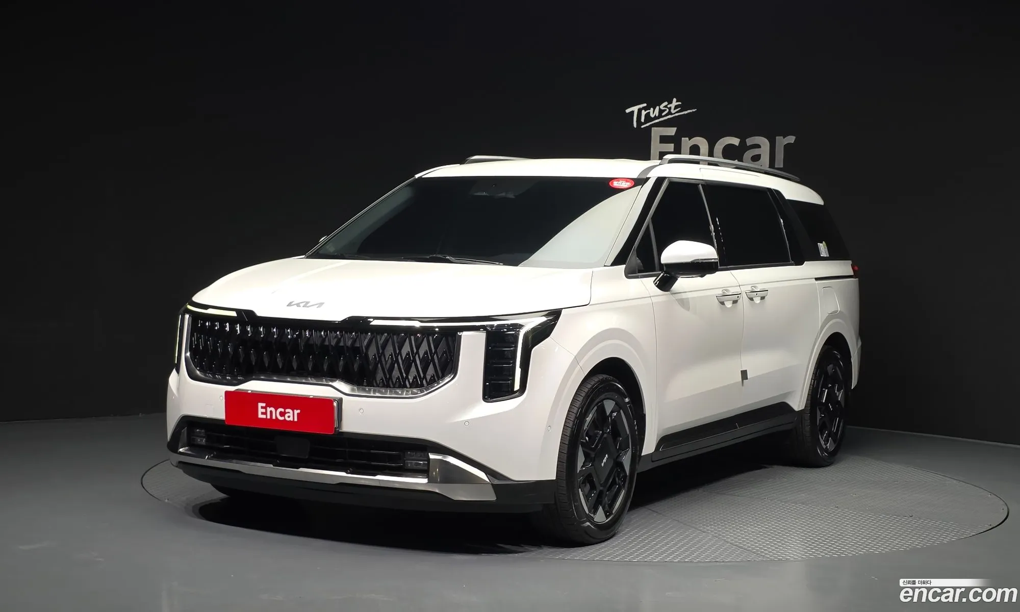 Kia Carnival 2024 — 13