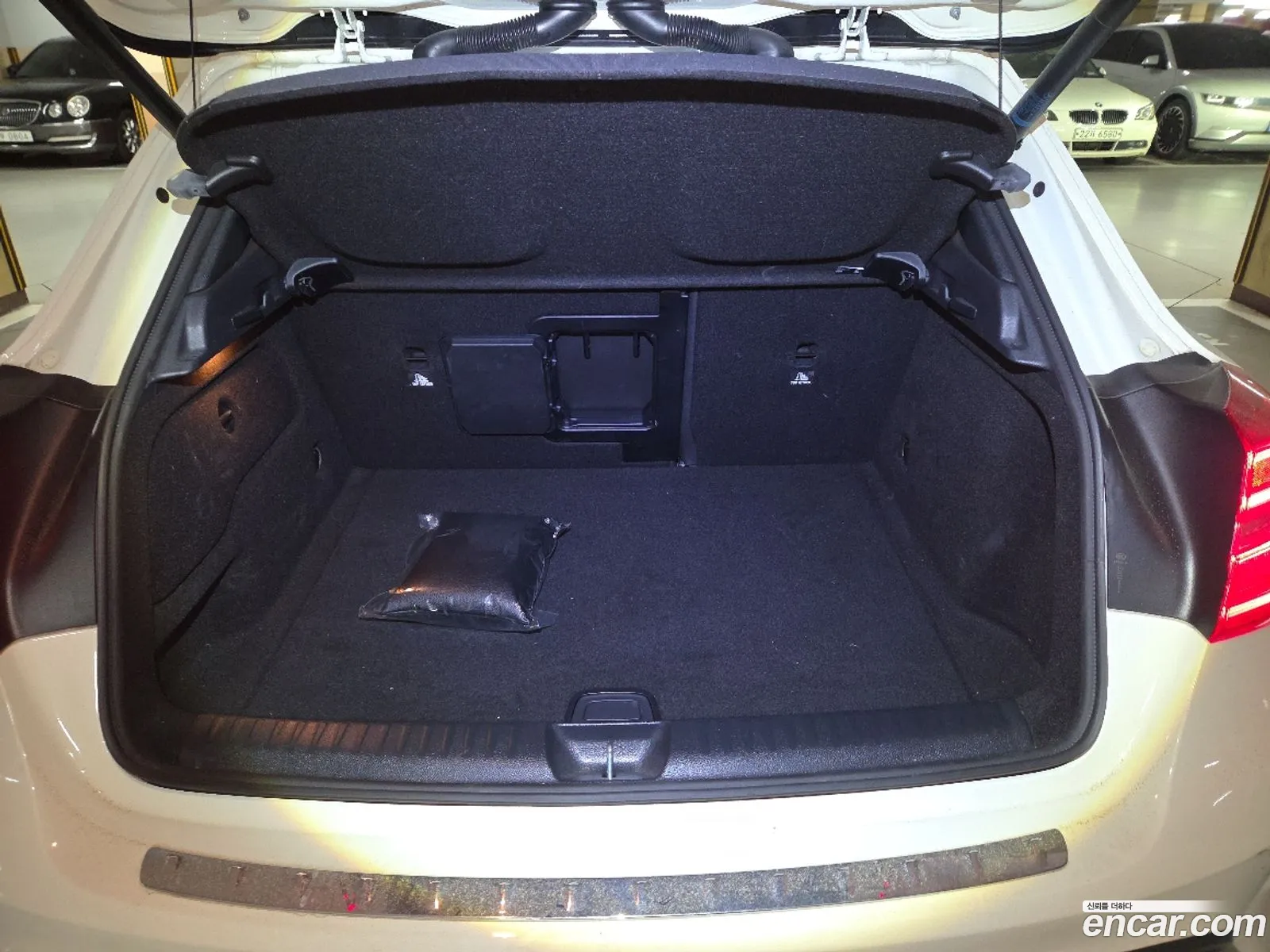 Mercedes-Benz GLA-Class X156 2017 — 18