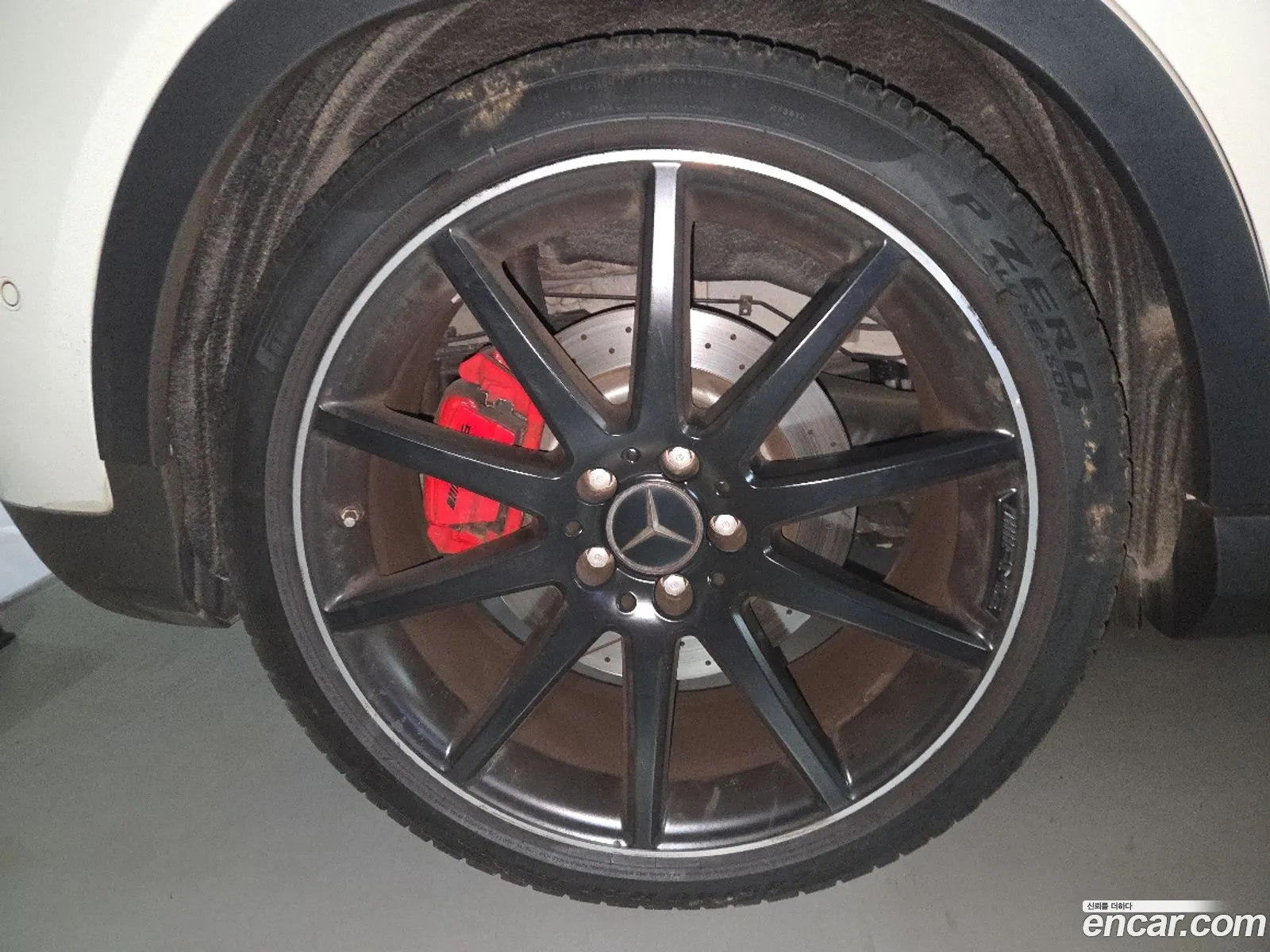 Mercedes-Benz GLA-Class X156 2017 — 11