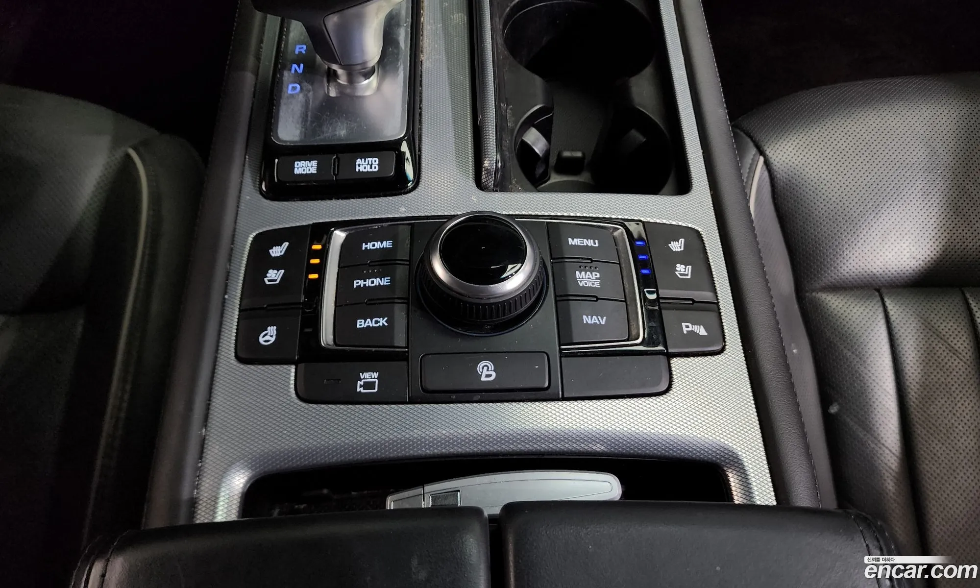 Genesis G80 2017 KMHGM41DBJU257554 — 30