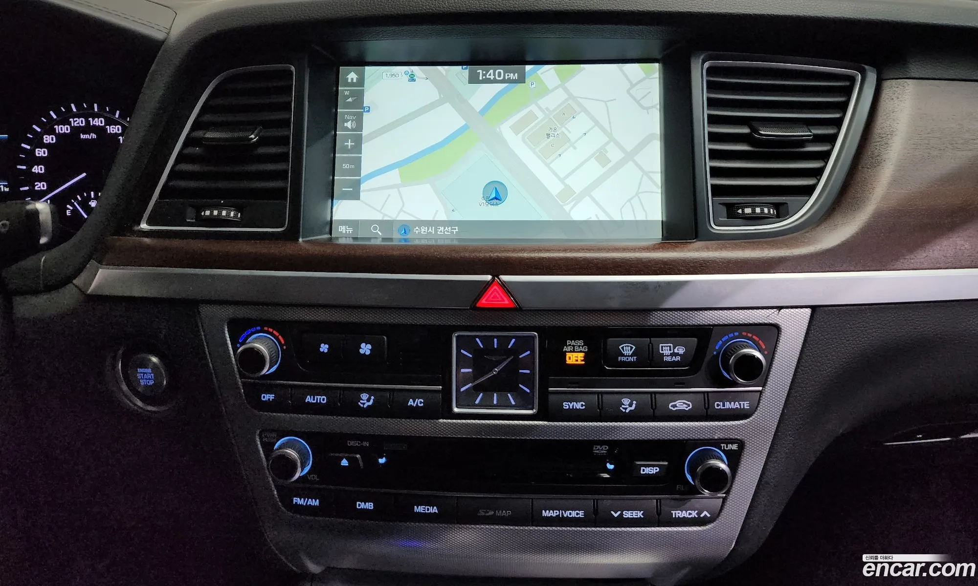 Genesis G80 2017 KMHGM41DBJU257554 — 14