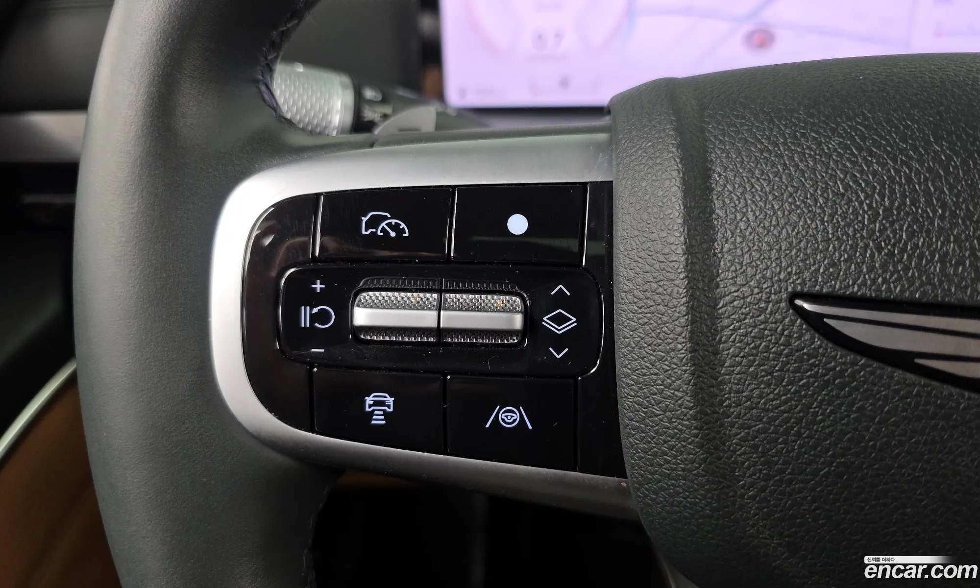 Genesis GV80 2023 — 10