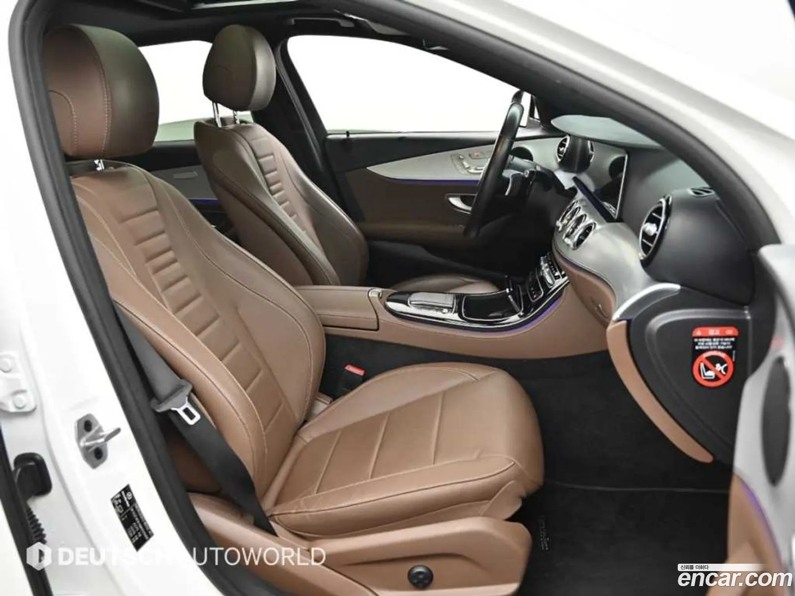 Mercedes-Benz E-Class W213 2021 — 14