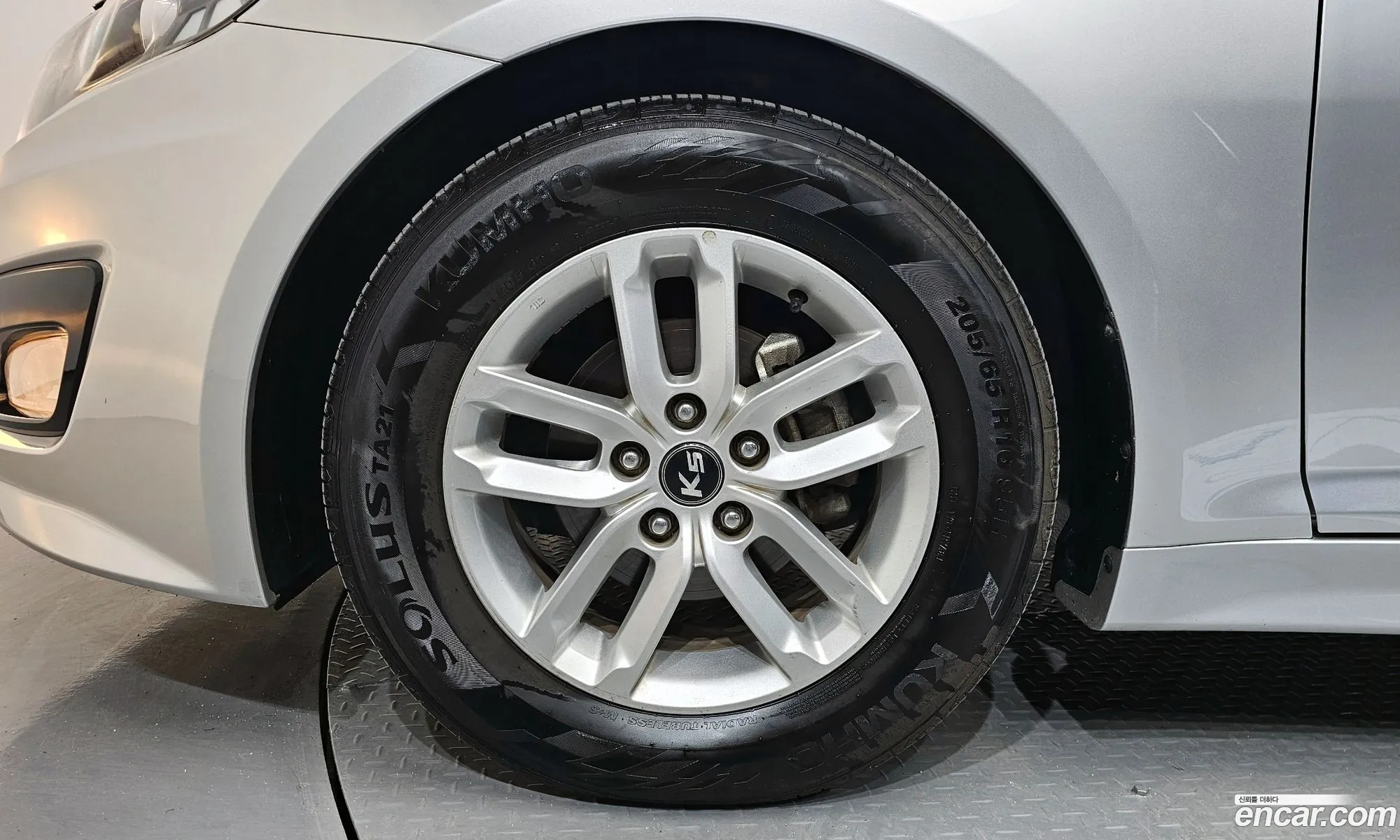 Kia K5 2013 — 17