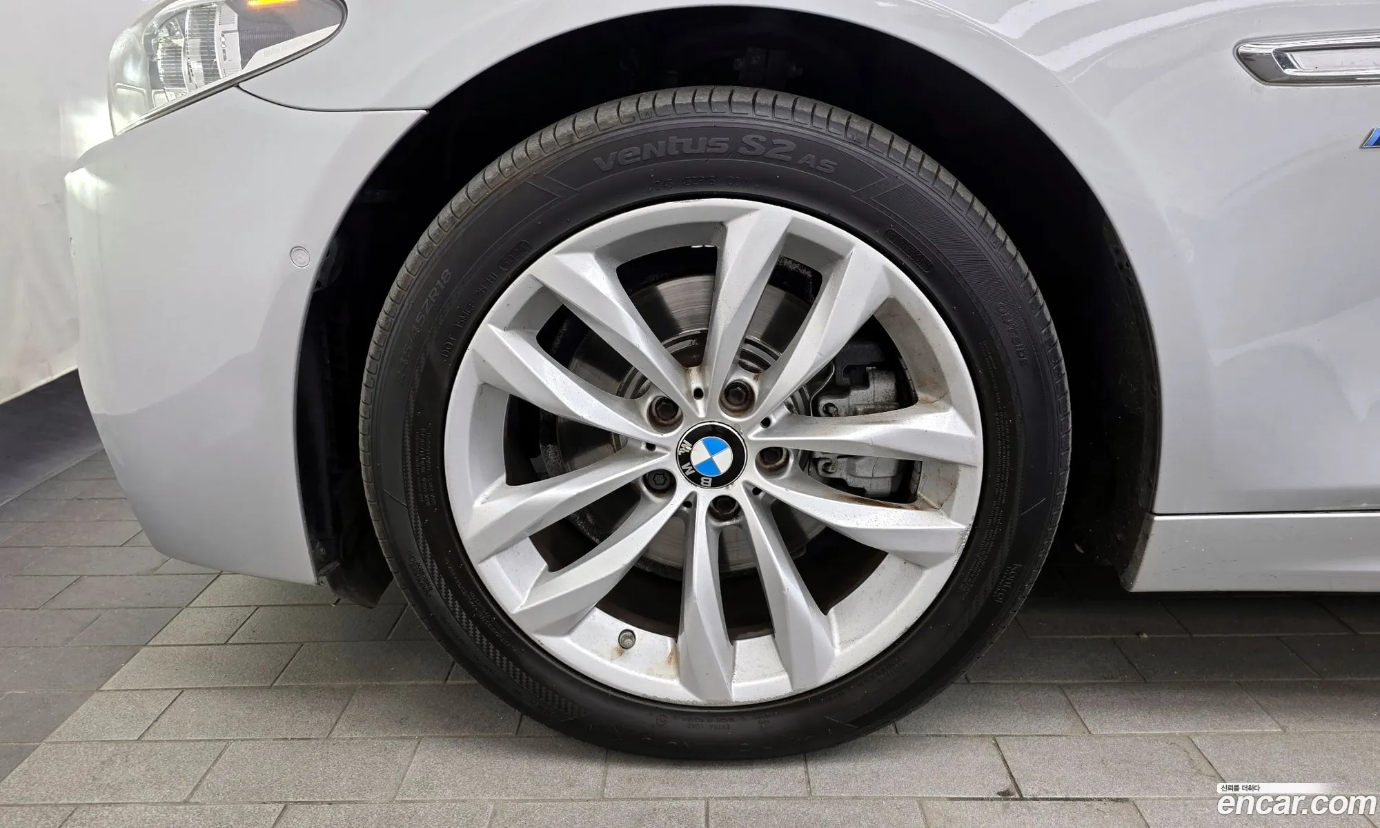 BMW 5 Series 2015 WBA5E7102GG156988 — 35