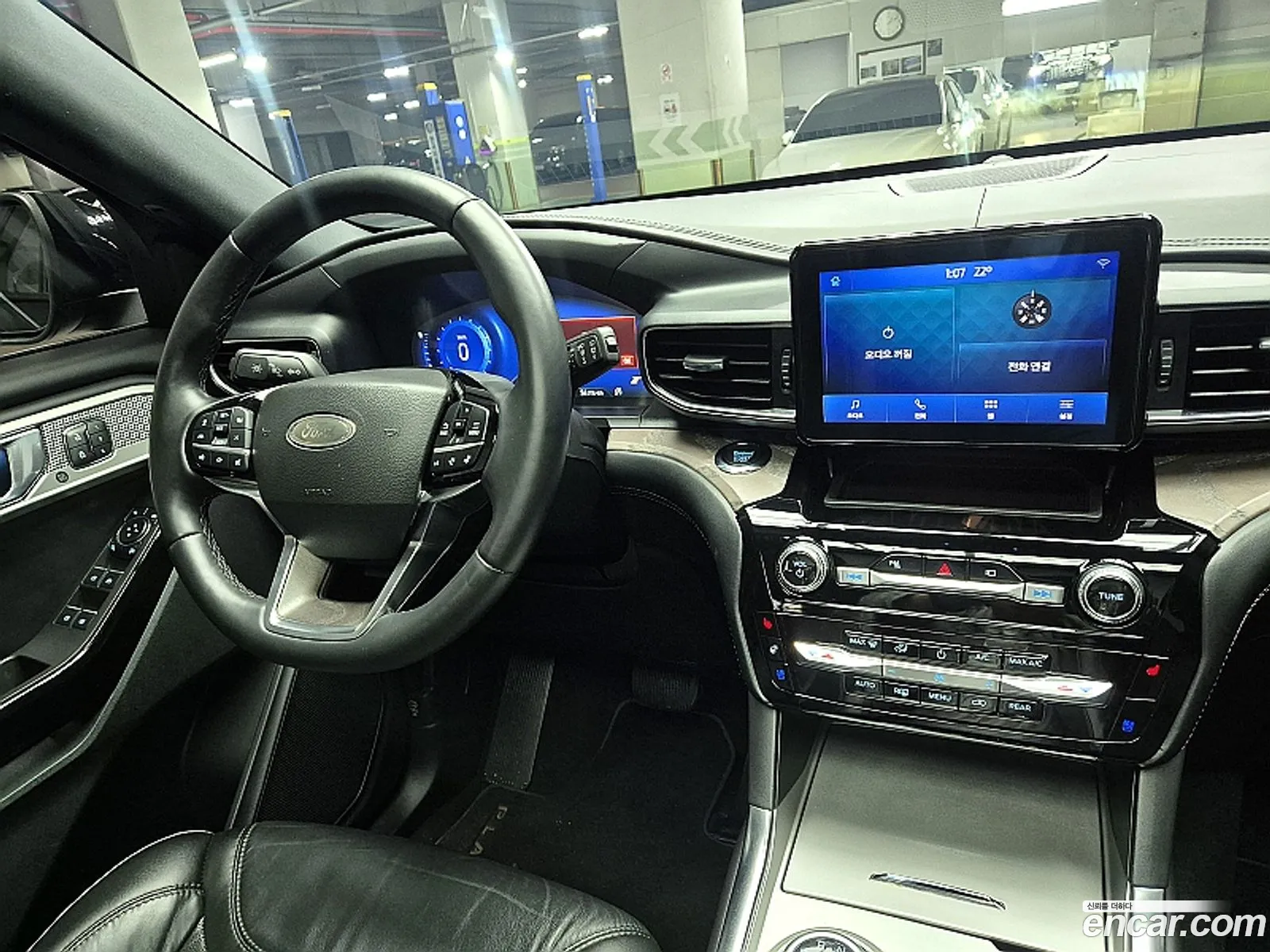 Ford Explorer 6th Gen 2022 — 15
