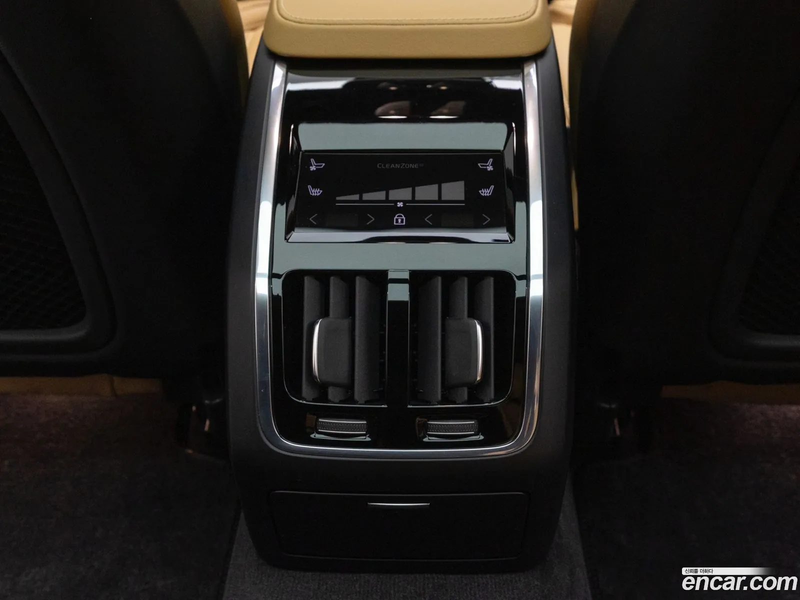 Volvo S90 2024 — 17