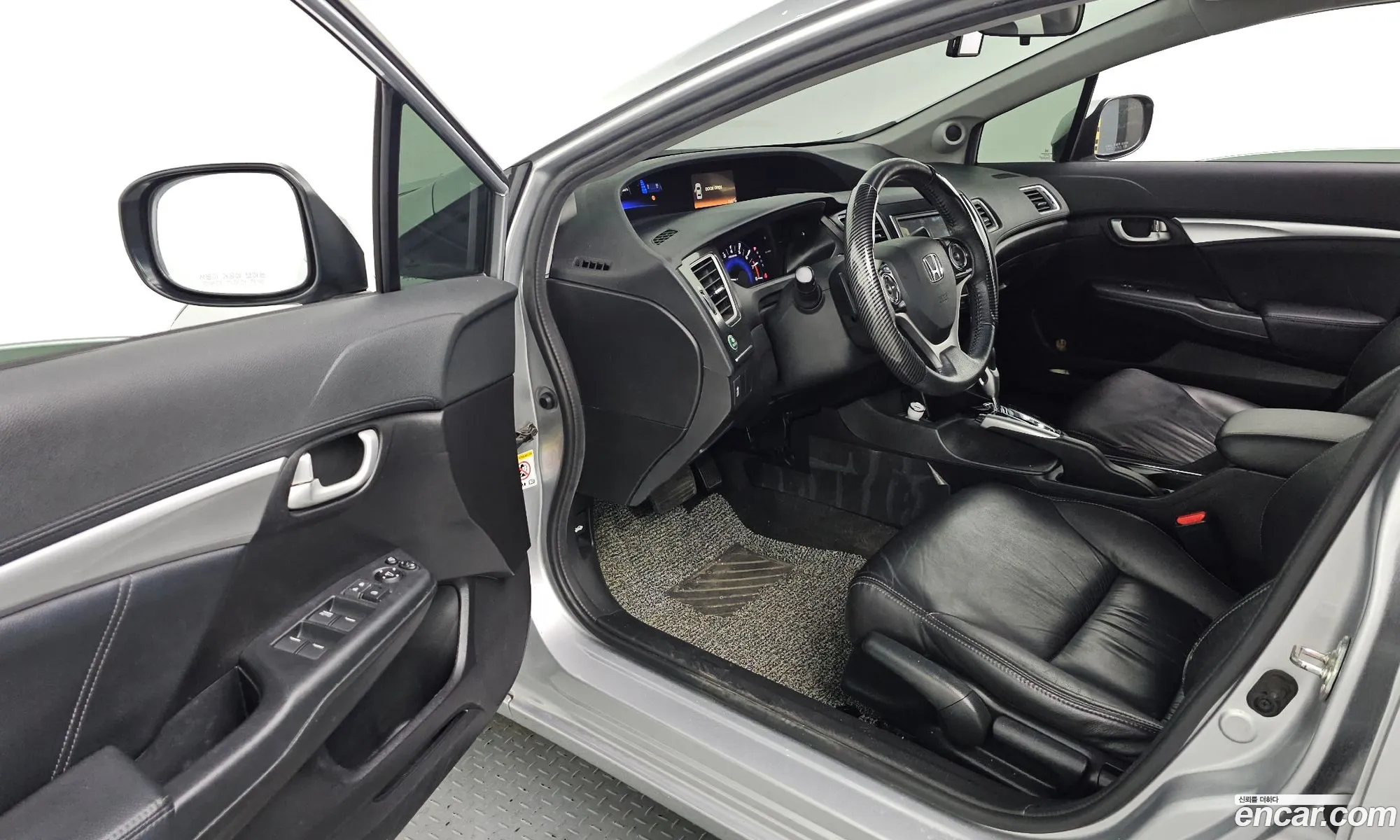 Honda Civic 2015 19XFB2670FE300092 — 18