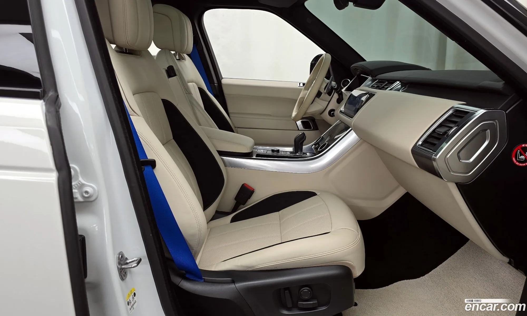 Land Rover Range Rover Sport 2022 — 11