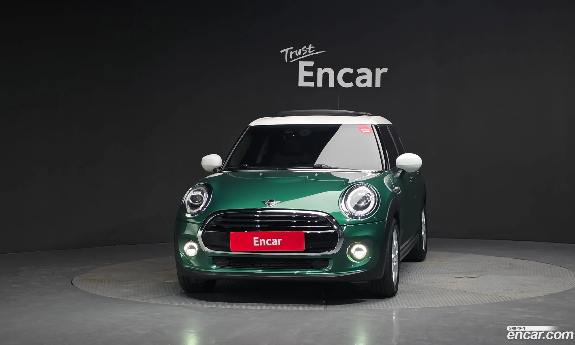 Mini Cooper 2021 WMWXV7100M2N91798 — 2
