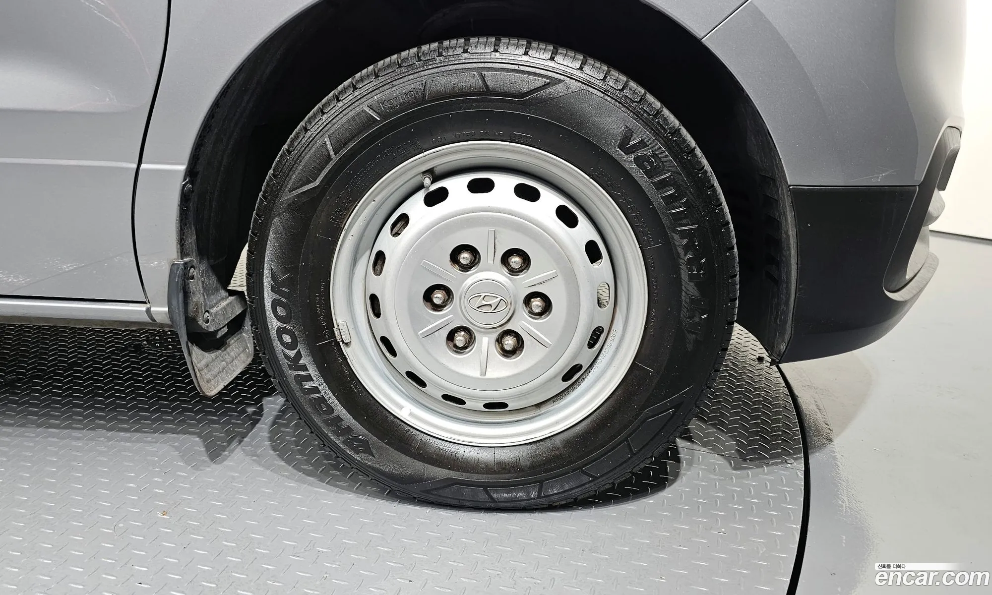 Hyundai Grand Starex 2020 — 25