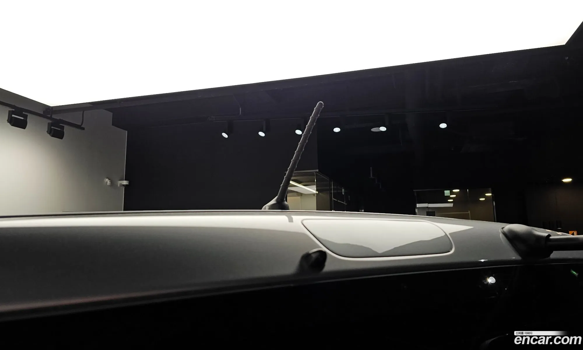 Hyundai Grand Starex 2020 — 23