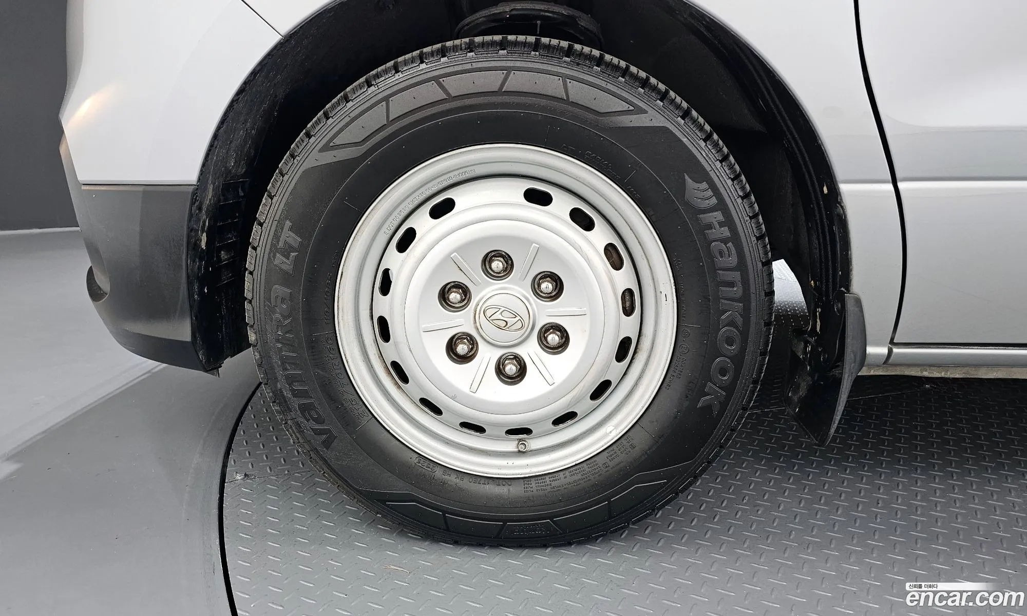 Hyundai Grand Starex 2020 — 31