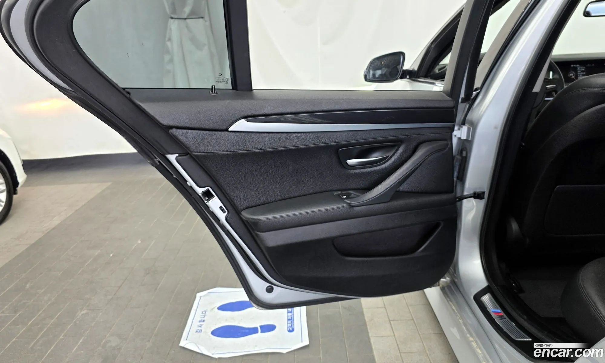 BMW 5 Series 2015 WBA5E7102GG156988 — 34