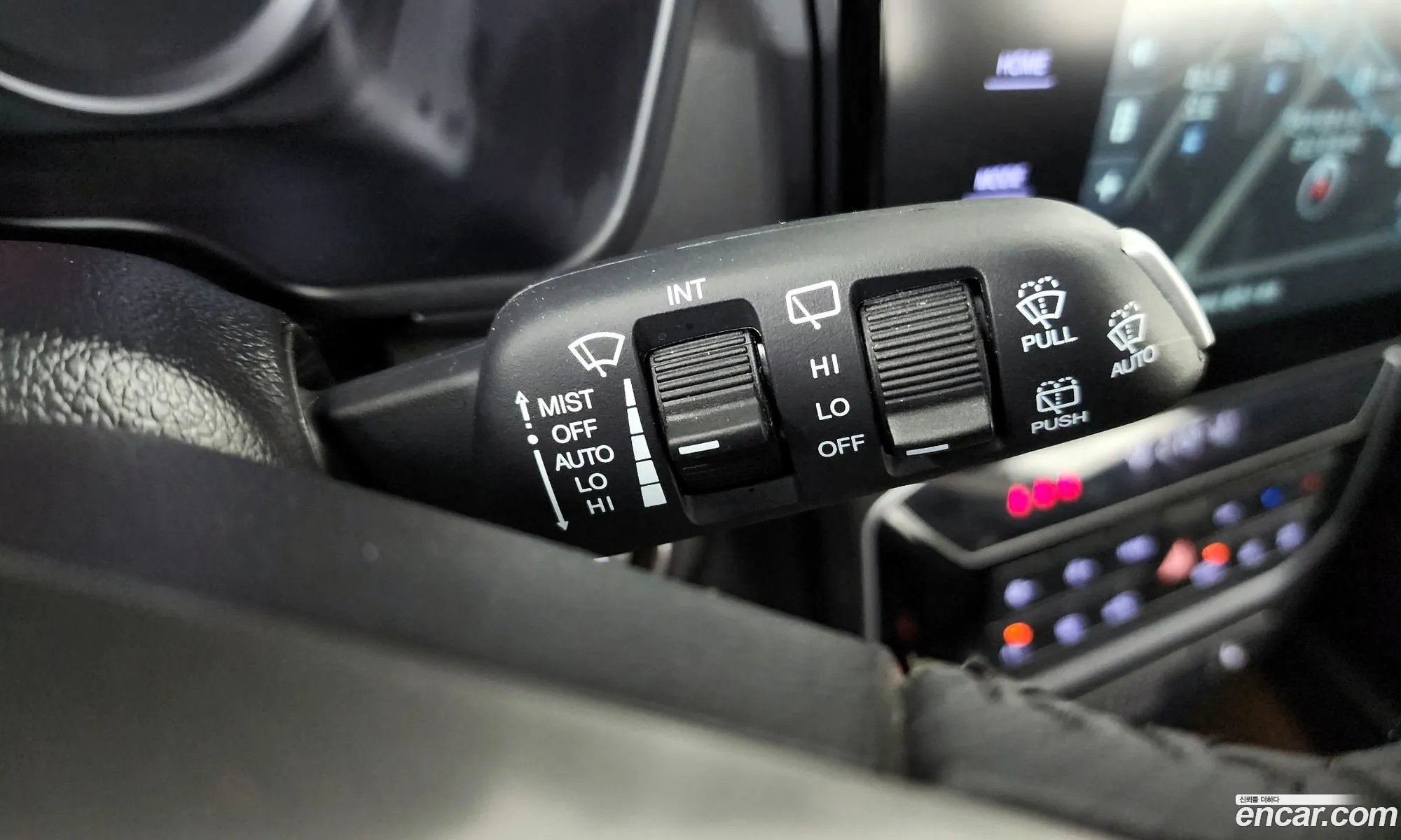 KG Mobility (SsangYong) Tivoli 2024 — 31