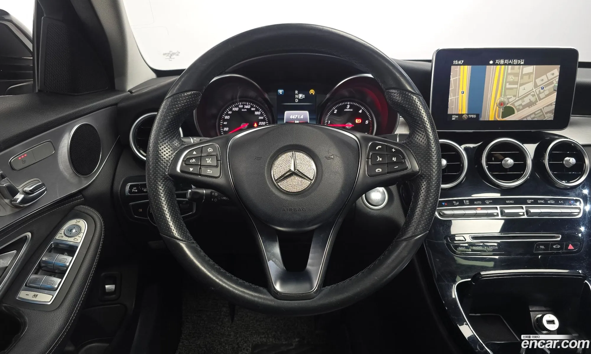 Mercedes-Benz C-Class W205 2015 WDDWF0EBXFF206361 — 15