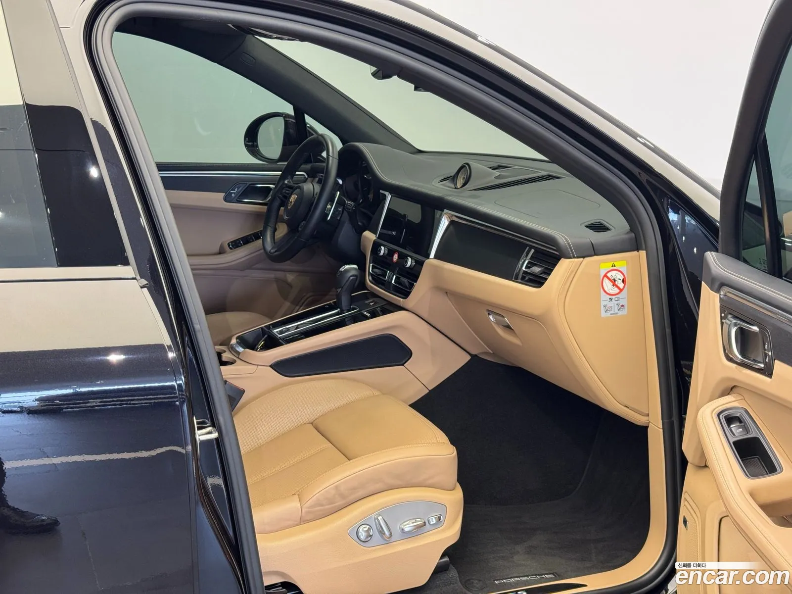 Porsche Macan 2022 — 12