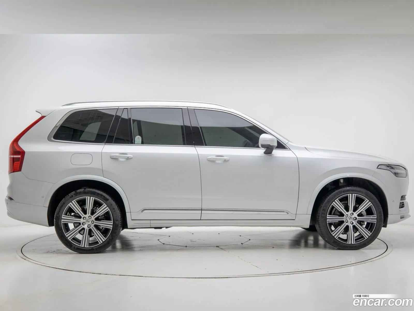 Volvo XC90 2025 — 13