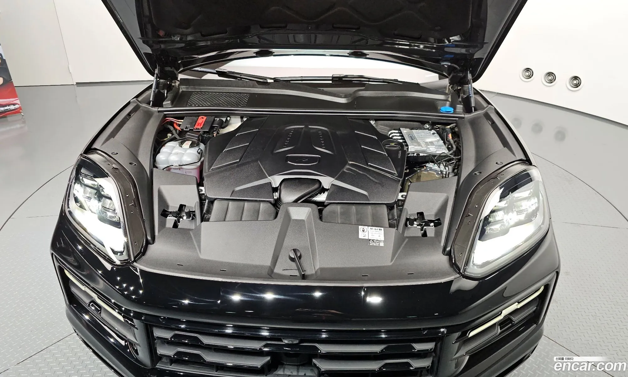 Porsche Cayenne 2024 — 16