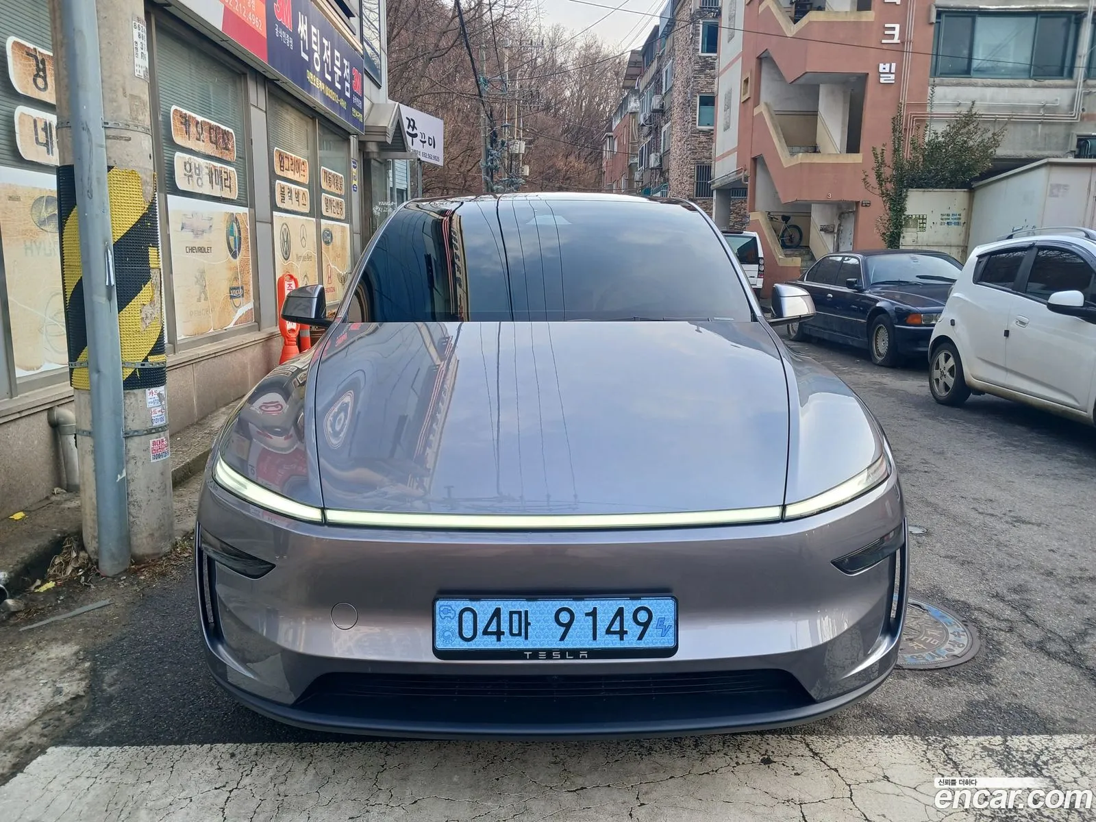 Tesla Model Y 2026 — 20