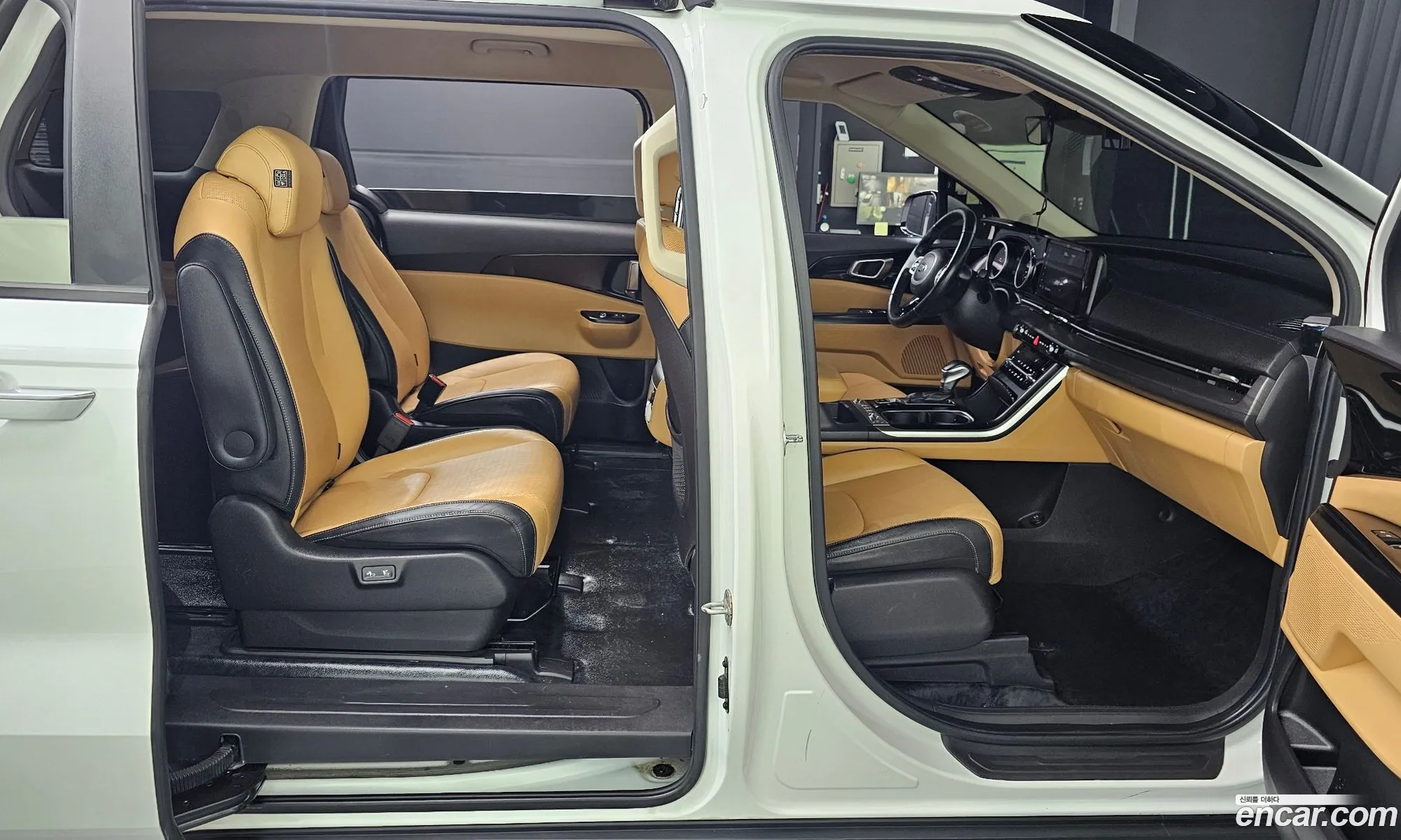 Kia Carnival 2020 — 6