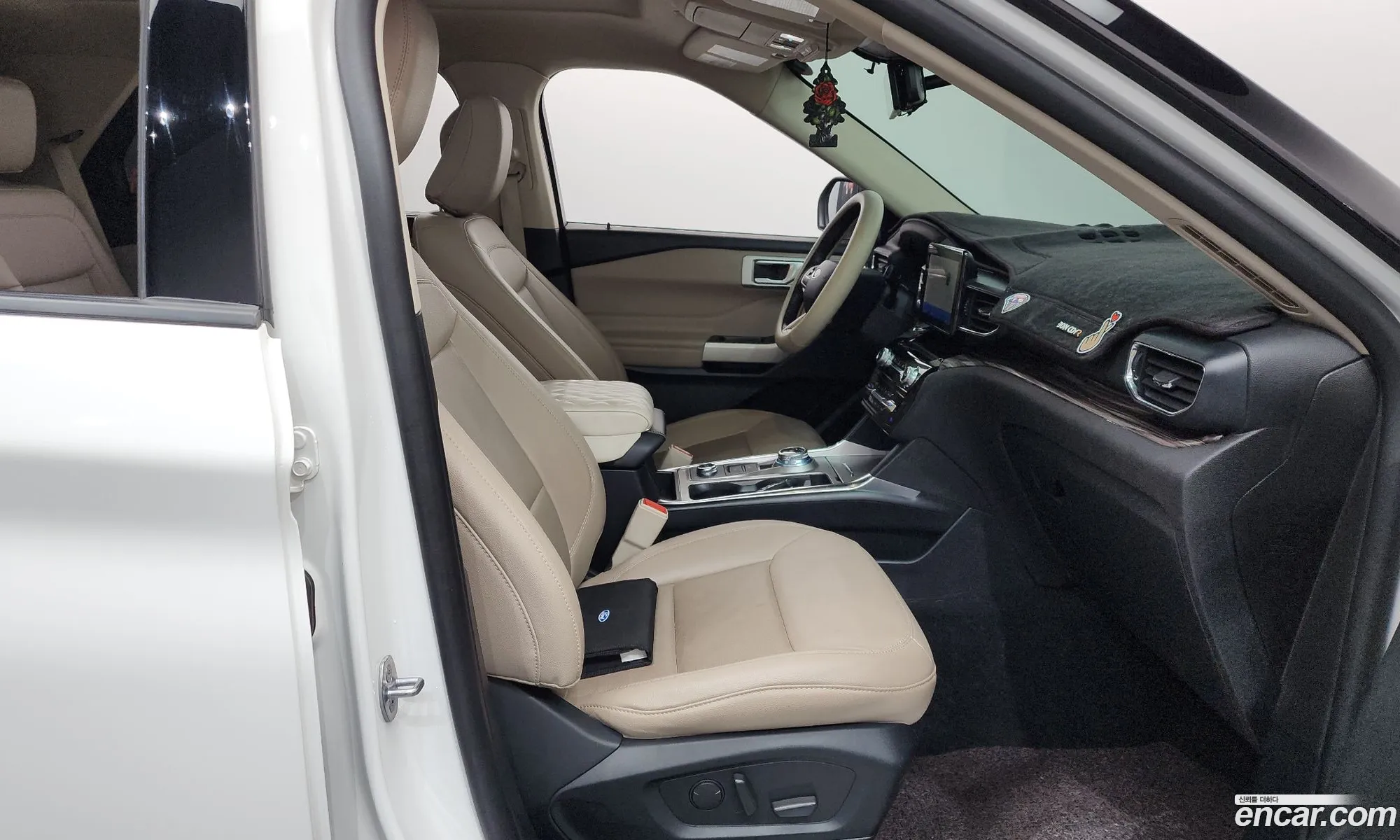 Ford Explorer 6th Gen 2021 1FMSK8FH9MGA98114 — 22