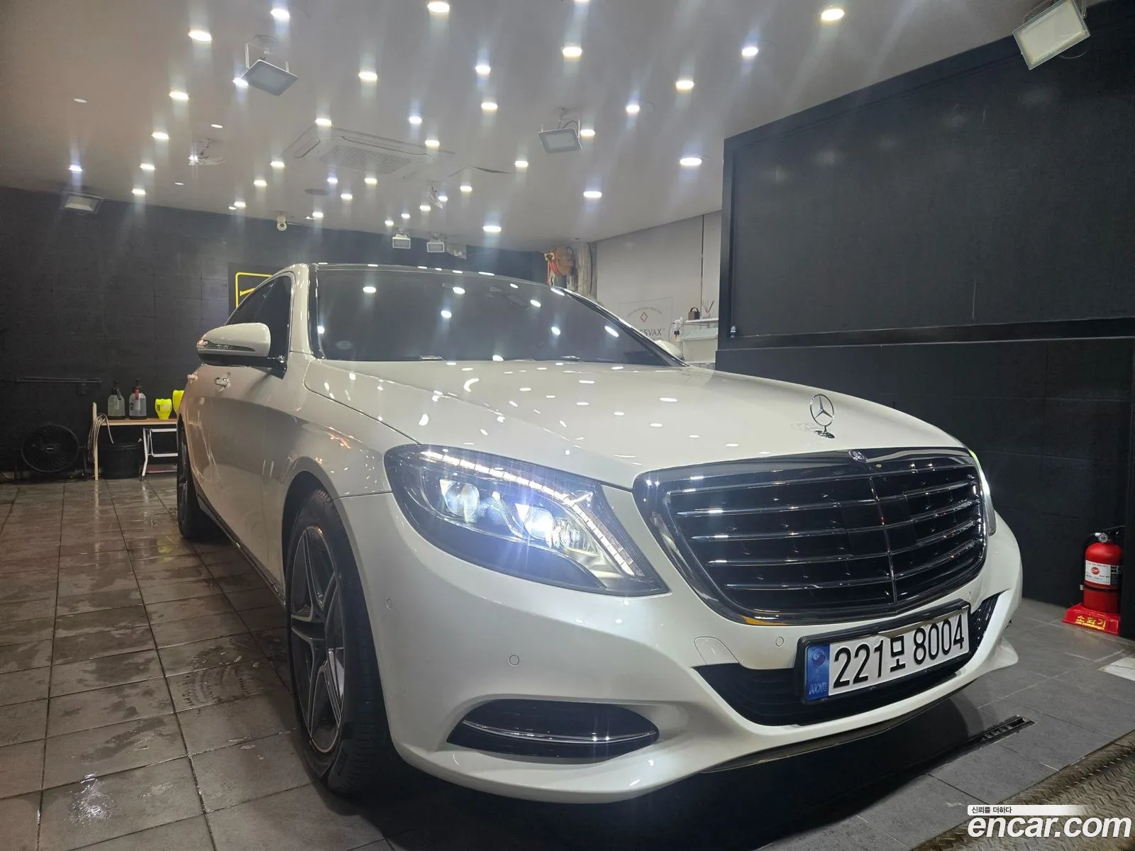 Mercedes-Benz S-Class W222 2016 — 13