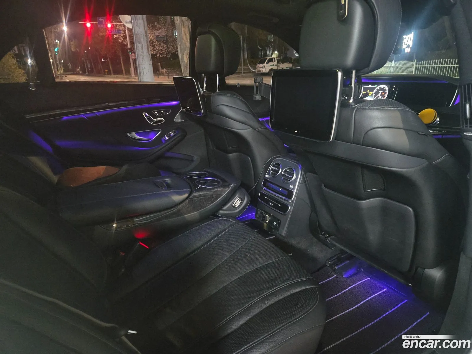 Mercedes-Benz S-Class W222 2016 — 12