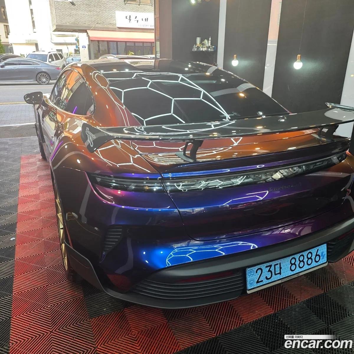Porsche Taycan 2026 — 9