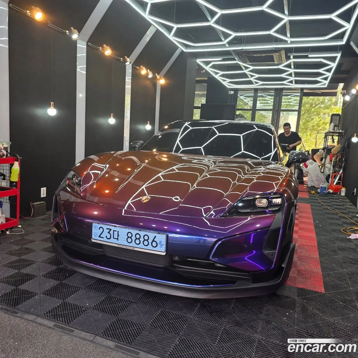Porsche Taycan 2026 — 13