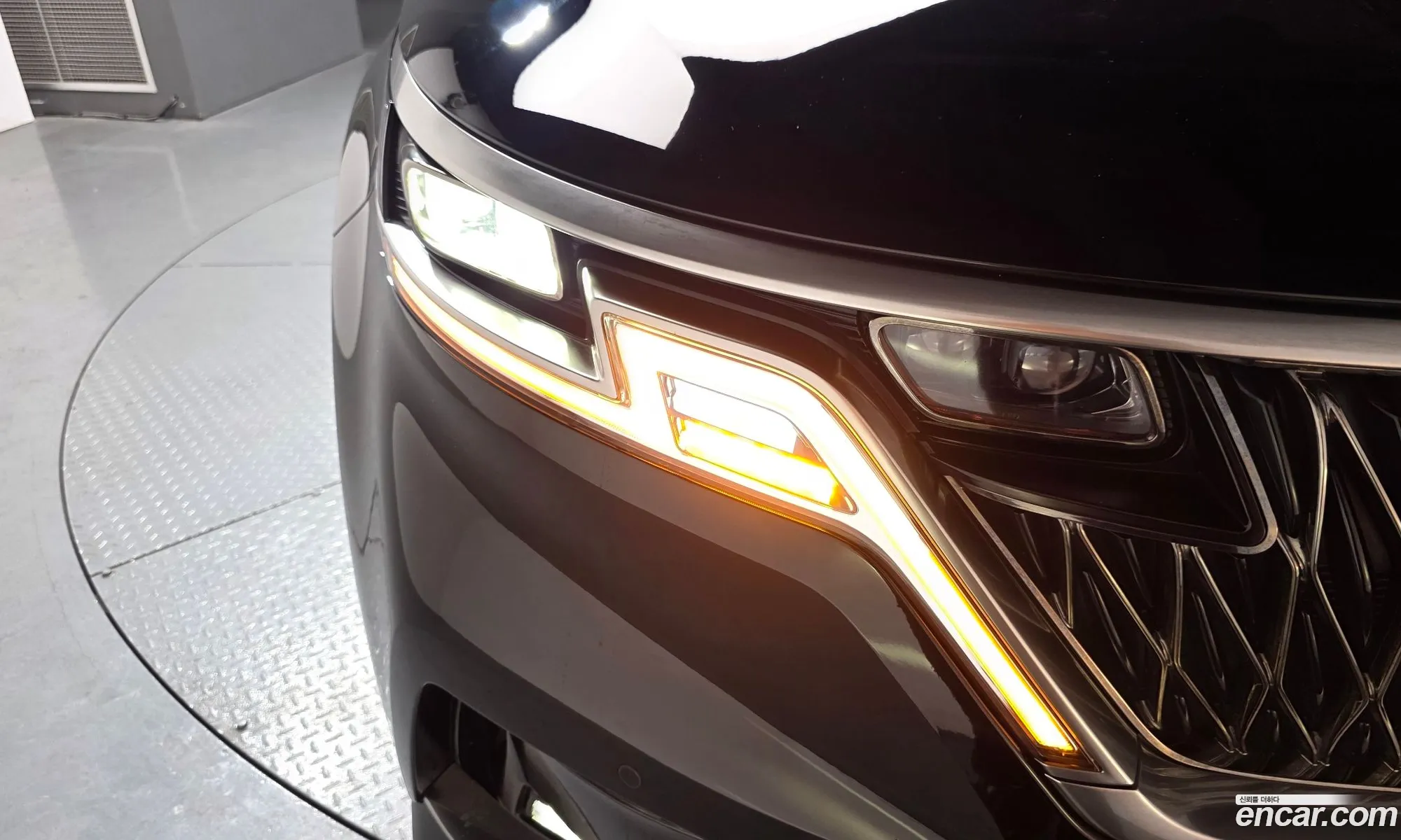 Kia Carnival 2022 — 11