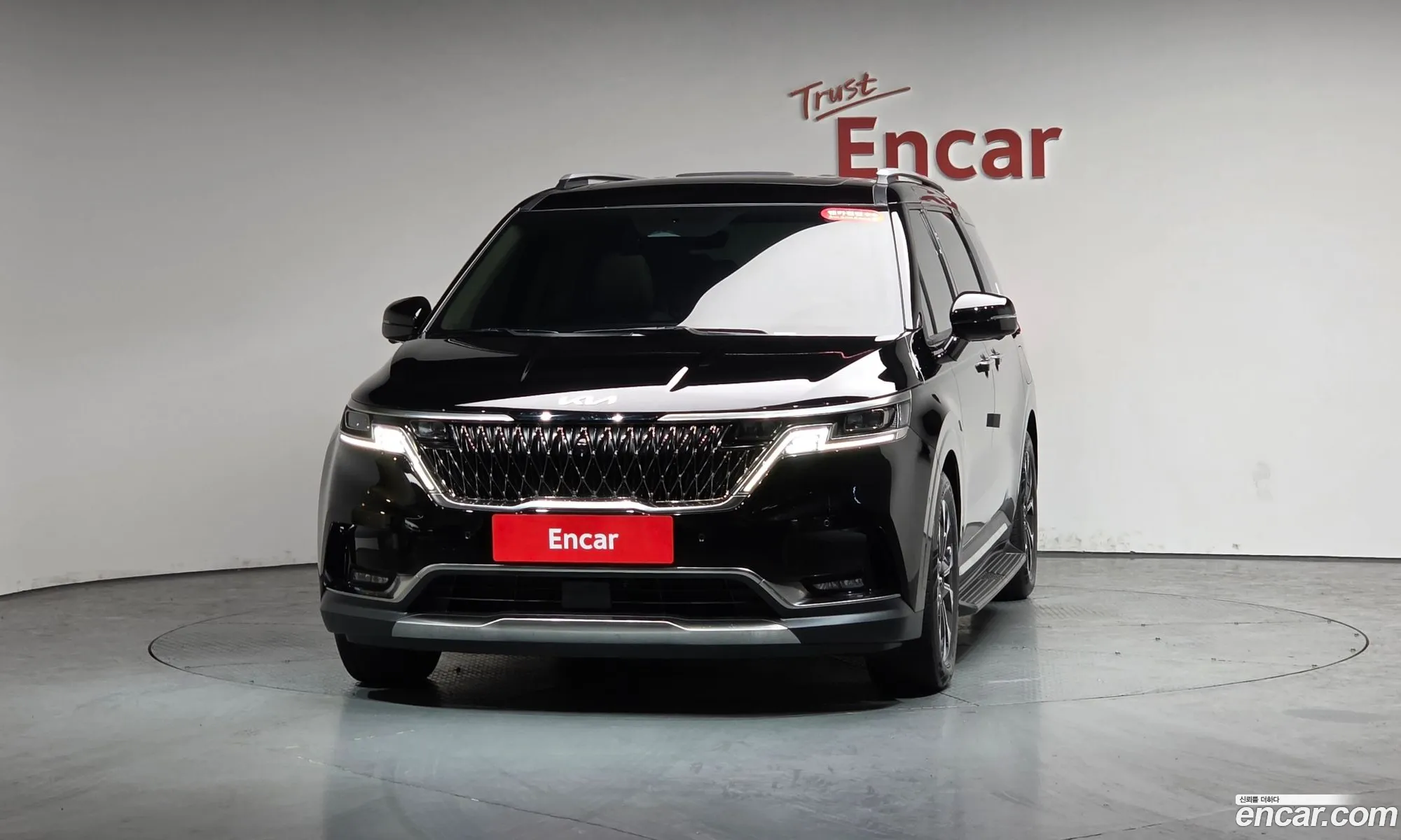 Kia Carnival 2022 — 34