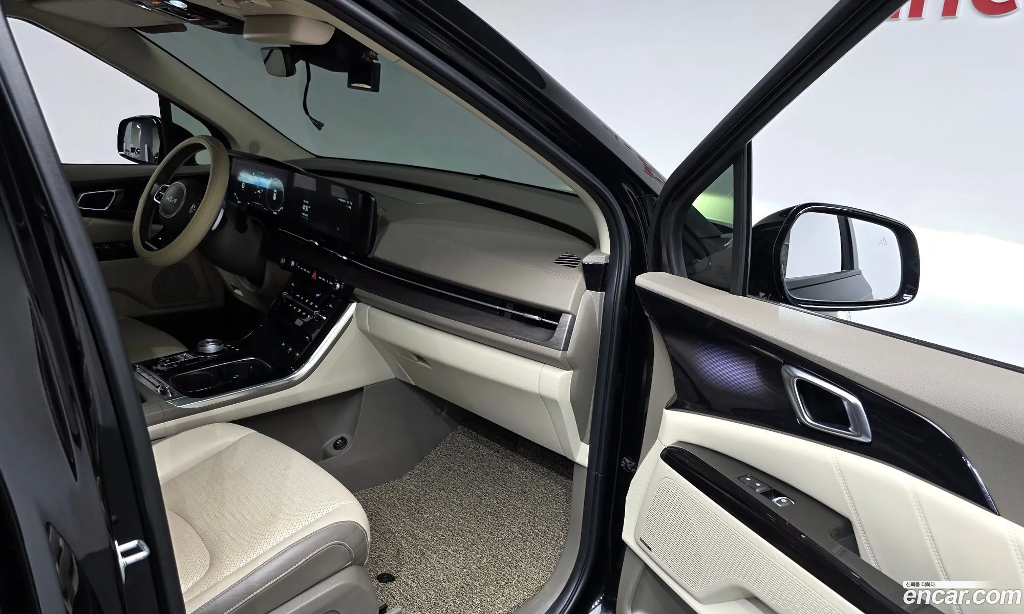 Kia Carnival 2022 — 14