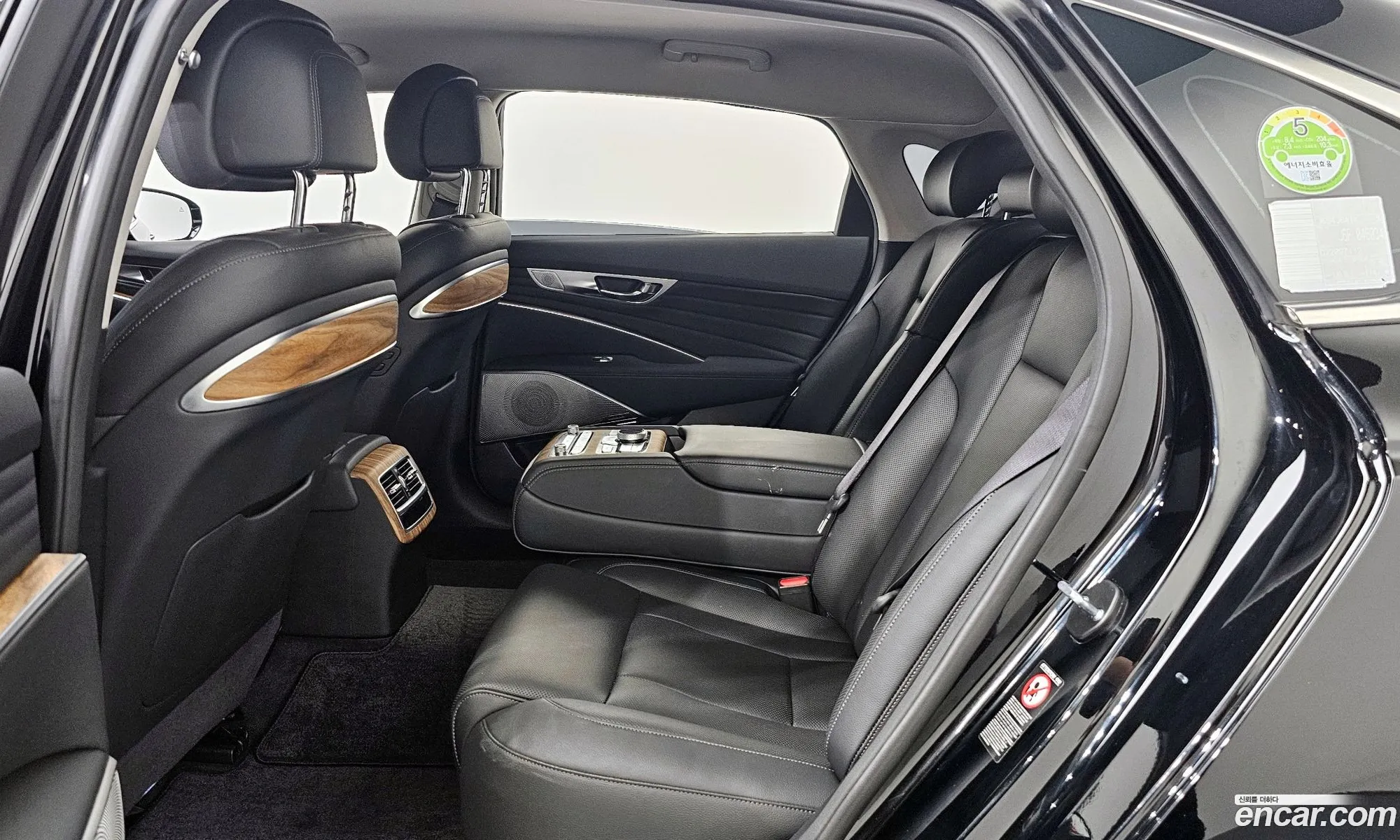Kia K9 2023 — 24