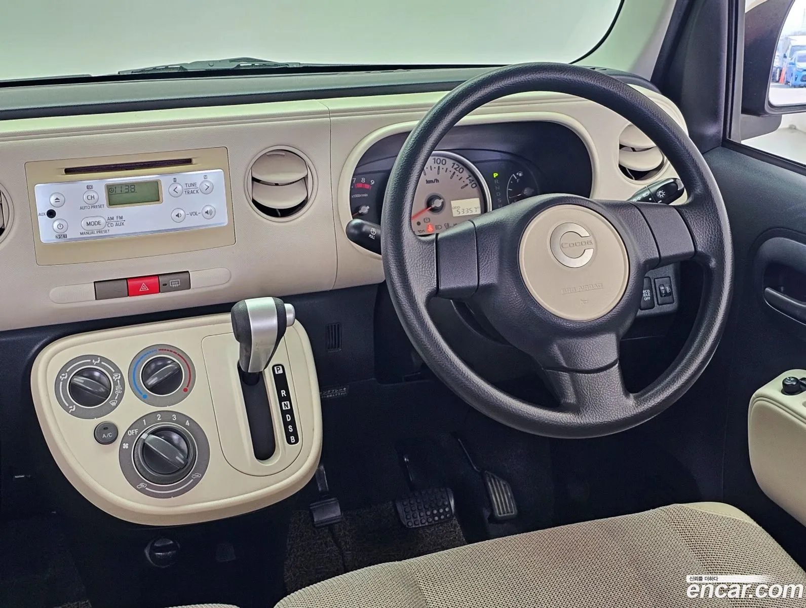 Daihatsu Mira Cocoa 2013 — 9