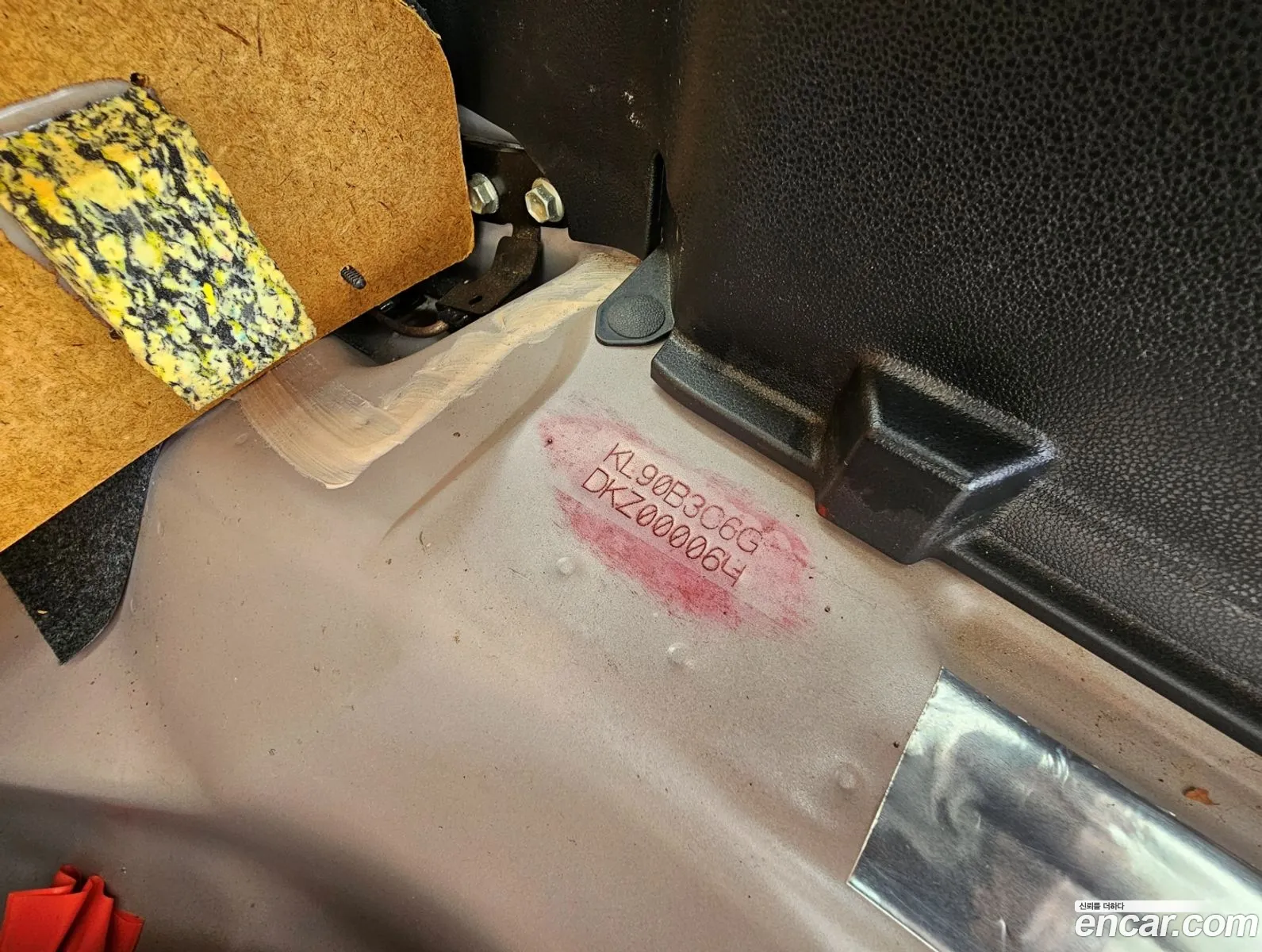 Daihatsu Mira Cocoa 2013 — 10