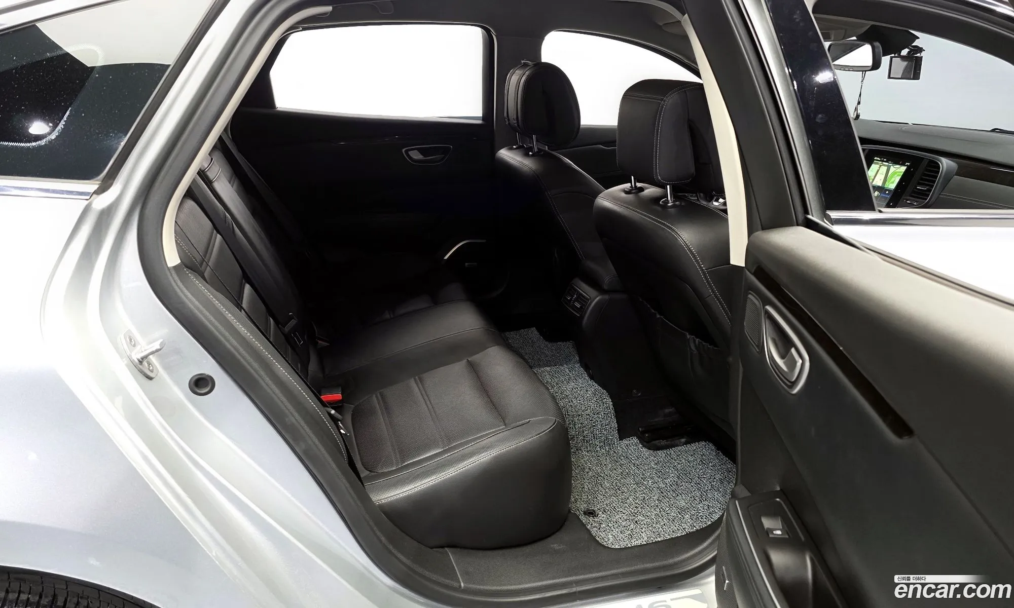 Renault Korea (Samsung) SM6 2016 — 18