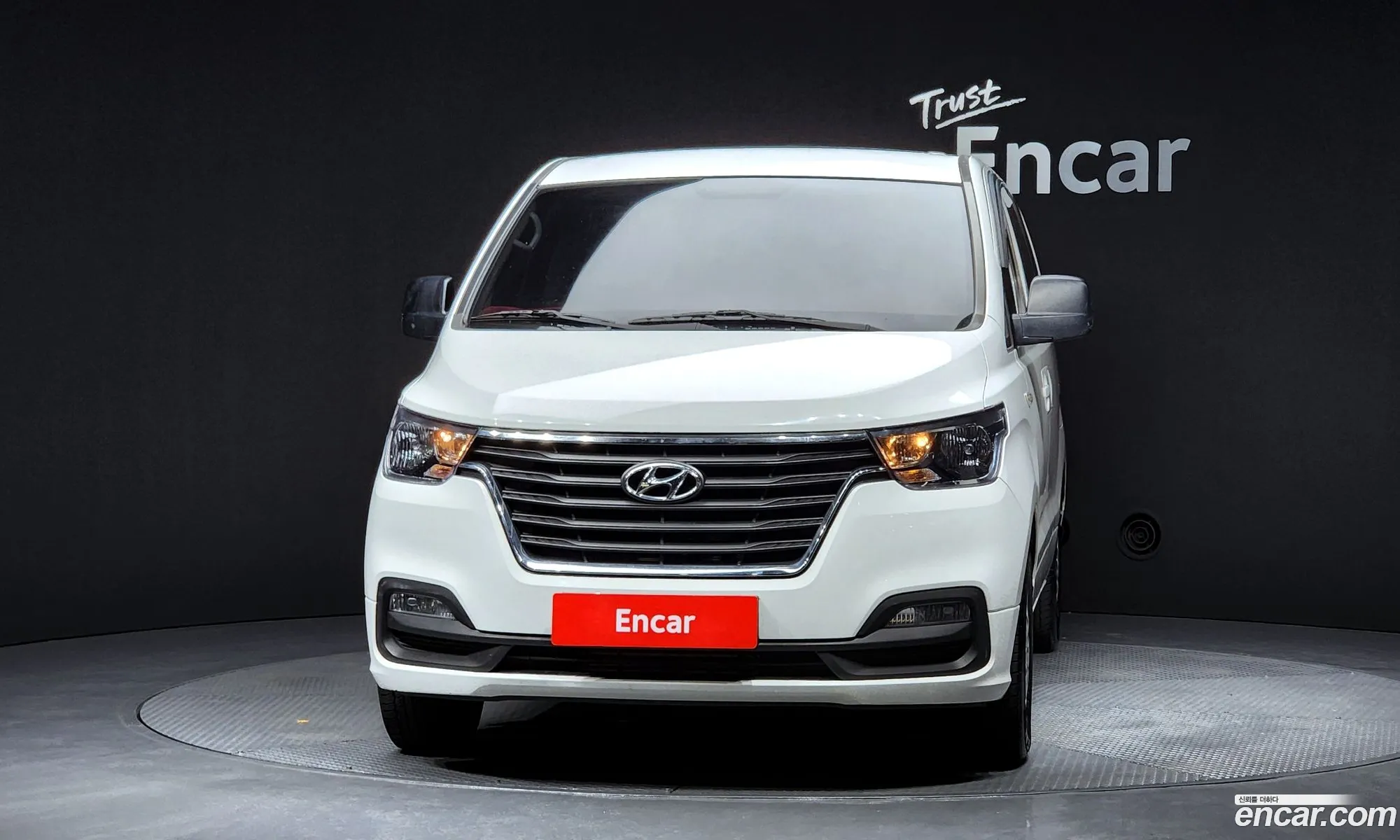 Hyundai Grand Starex 2019 — 8