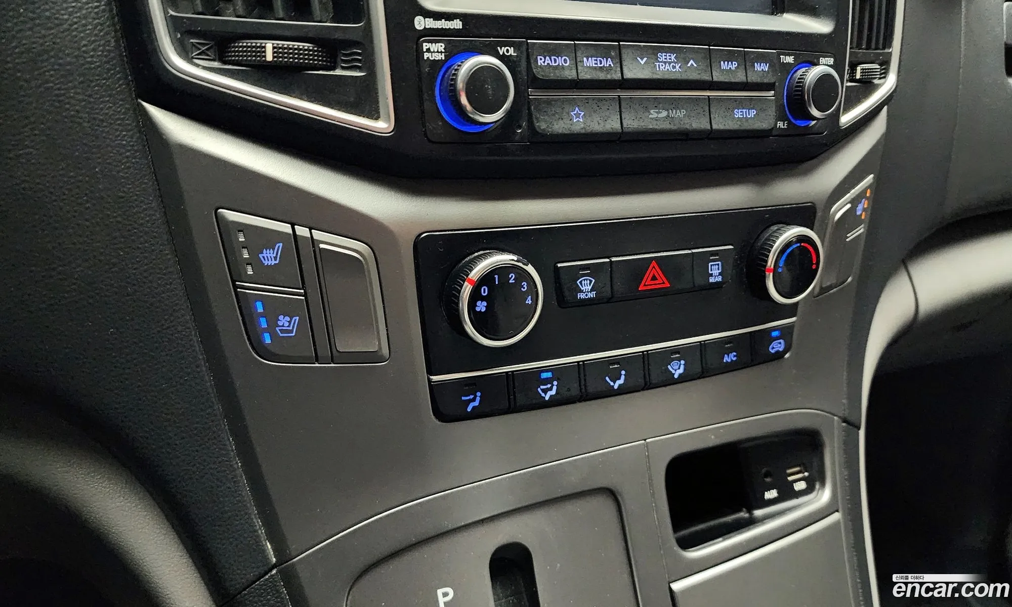 Hyundai Grand Starex 2019 — 16