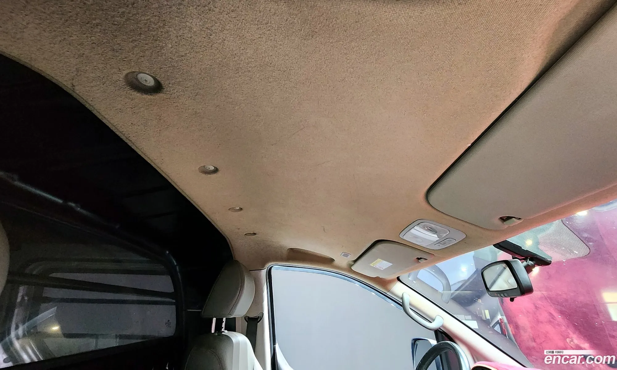 Hyundai Grand Starex 2019 — 19