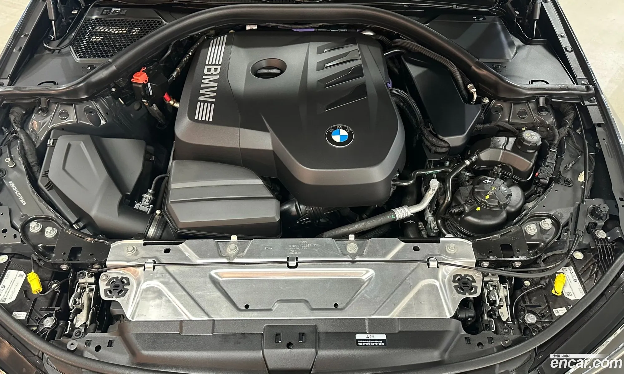 BMW 3 Series 2025 — 19