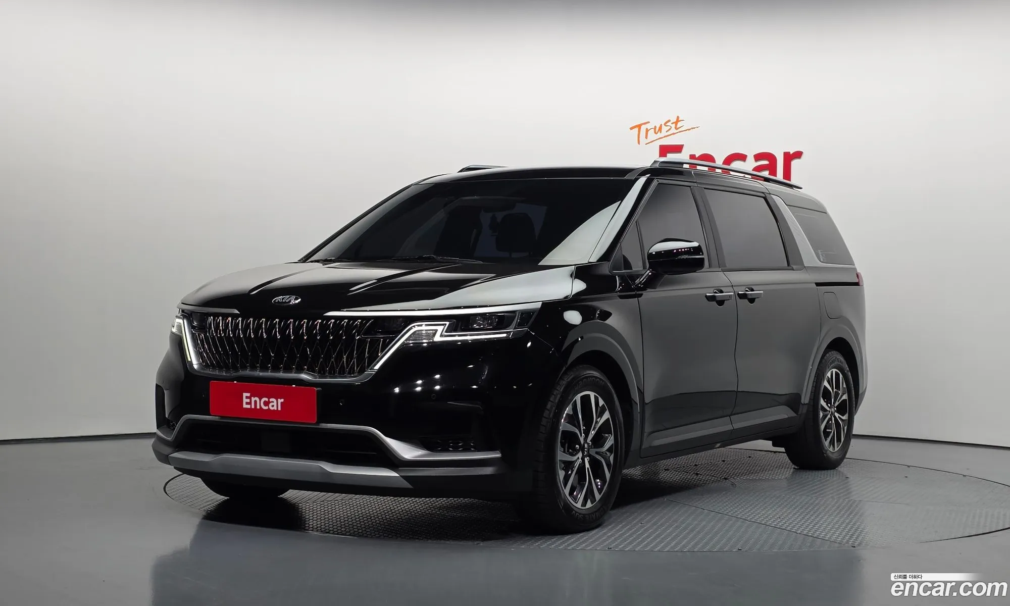 Kia Carnival 2020 — 2