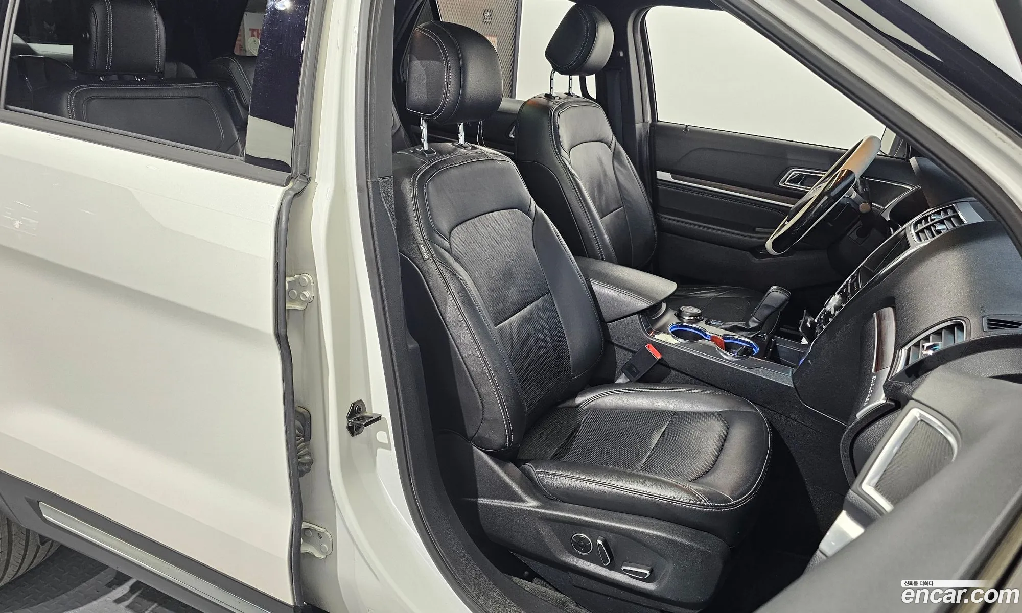 Ford Explorer 2016 1FM5K8FH7GGC68438 — 20