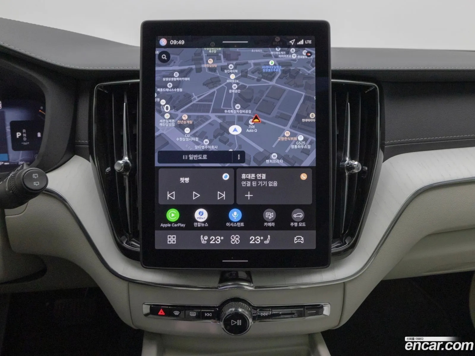 Volvo XC60 2025 — 16